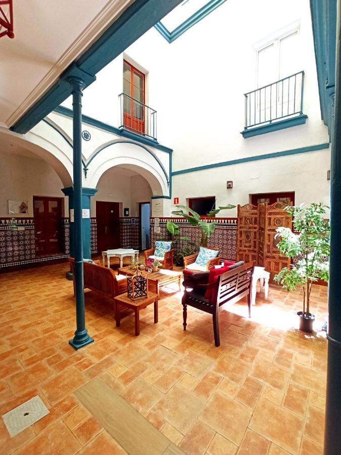 Vivian'S Guest House Херес-де-ла-Фронтера Экстерьер фото